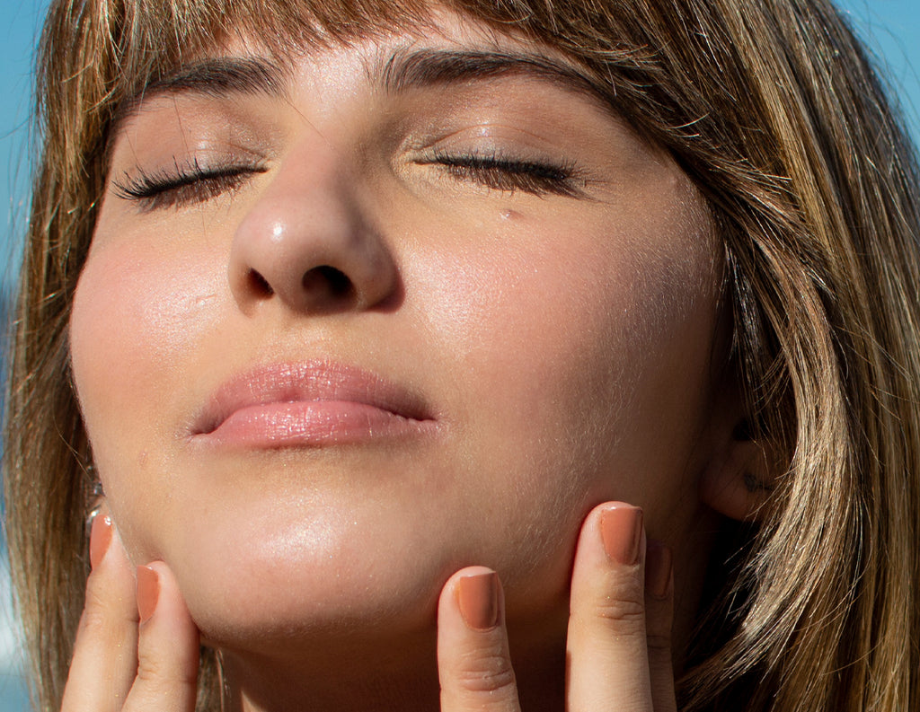 6 Natural Ways to Get Healthy Skin